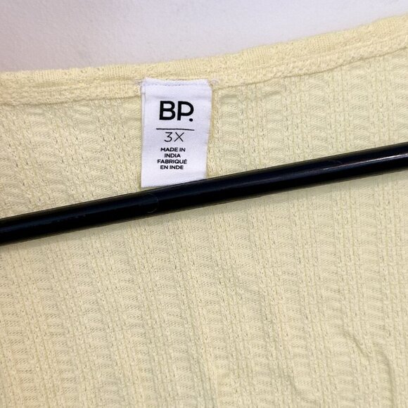 NWT BP by Nordstrom Short Sleeve Lettuce Trim Henley Scoop Crop - 3X - Picture 3 of 6